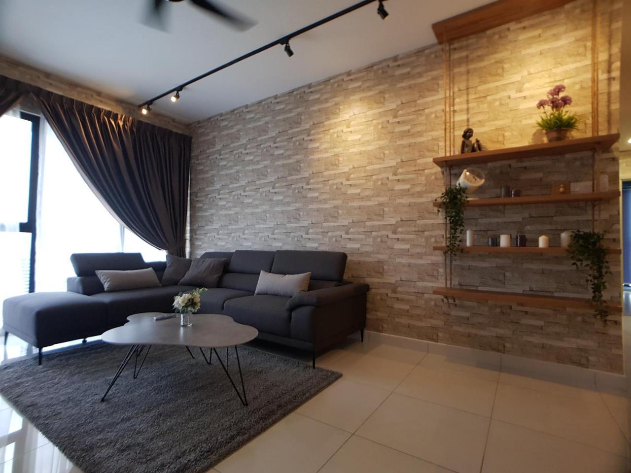 Southkey Mosaic By Cozystay Джохор Бахру Екстериор снимка